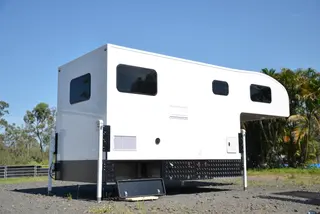3.5m DIY Camper Box with Cabover and Underfloor Storage — view 2