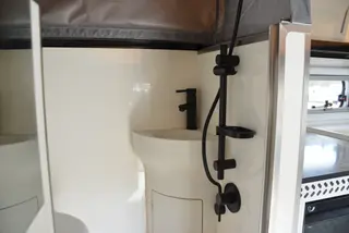 Custom 3.5m Electric Pop-Top Truck Camper — view 16