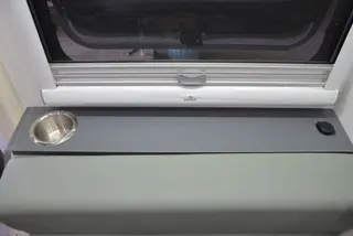 Advent 2150 Hardtop Ute Slide-On Camper — view 14