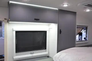 Advent 2150 Hardtop Ute Slide-On Camper — view 15