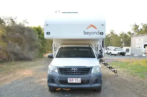 Advent 2300 Hardtop Ute Slide-On Camper — view 2
