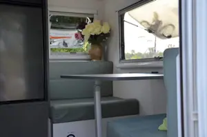 Advent 2300 Hardtop Ute Slide-On Camper — view 16