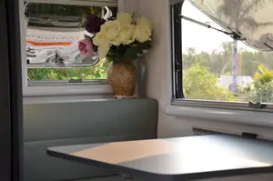 Advent 2300 Hardtop Ute Slide-On Camper — view 18