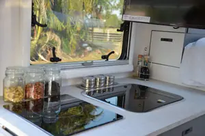 Advent 2300 Hardtop Ute Slide-On Camper — view 20
