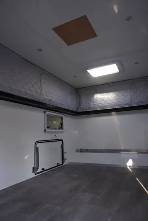 Empty DIY Unimog Camper Box — view 4