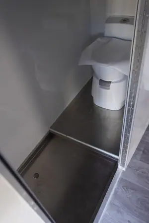 Empty DIY Unimog Camper Box — view 13